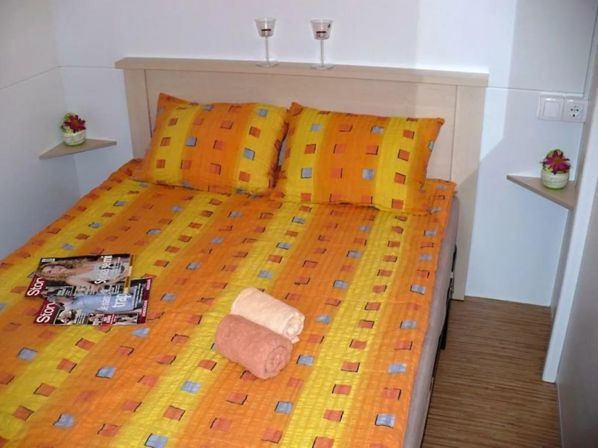 Victoria Mobilehome In Centro Vacanze San Francesco Duna Verde Italien